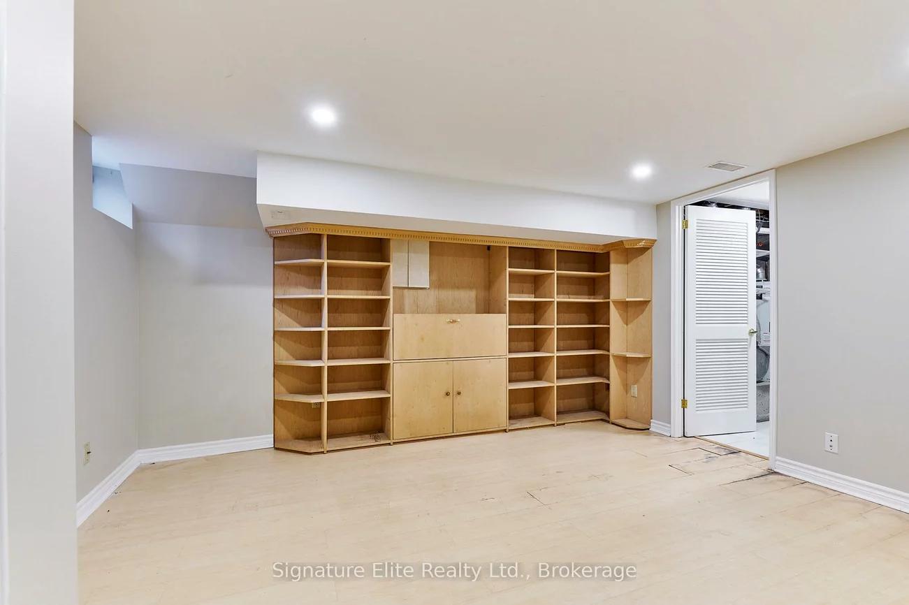 222, Old Weston, Weston-Pellam Park, Toronto