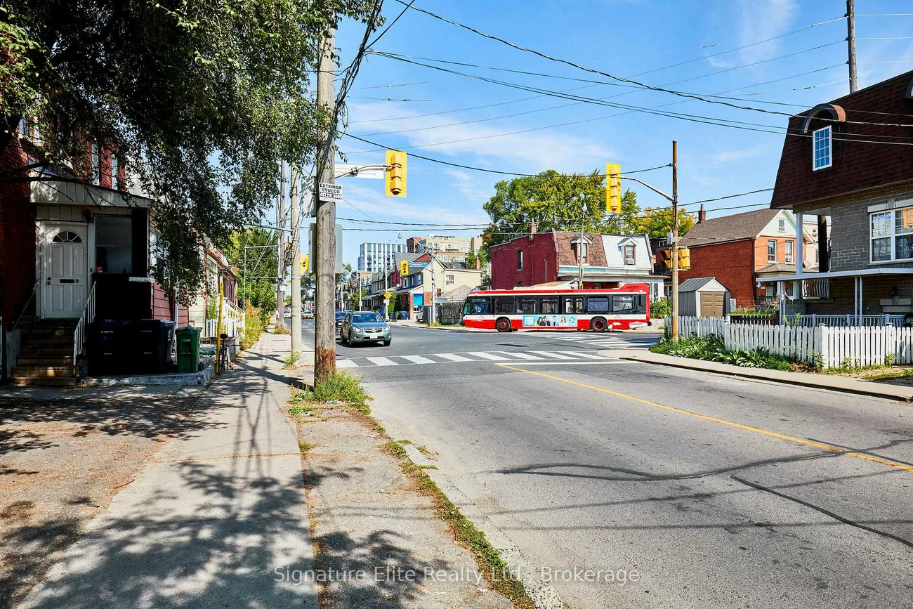 222, Old Weston, Weston-Pellam Park, Toronto