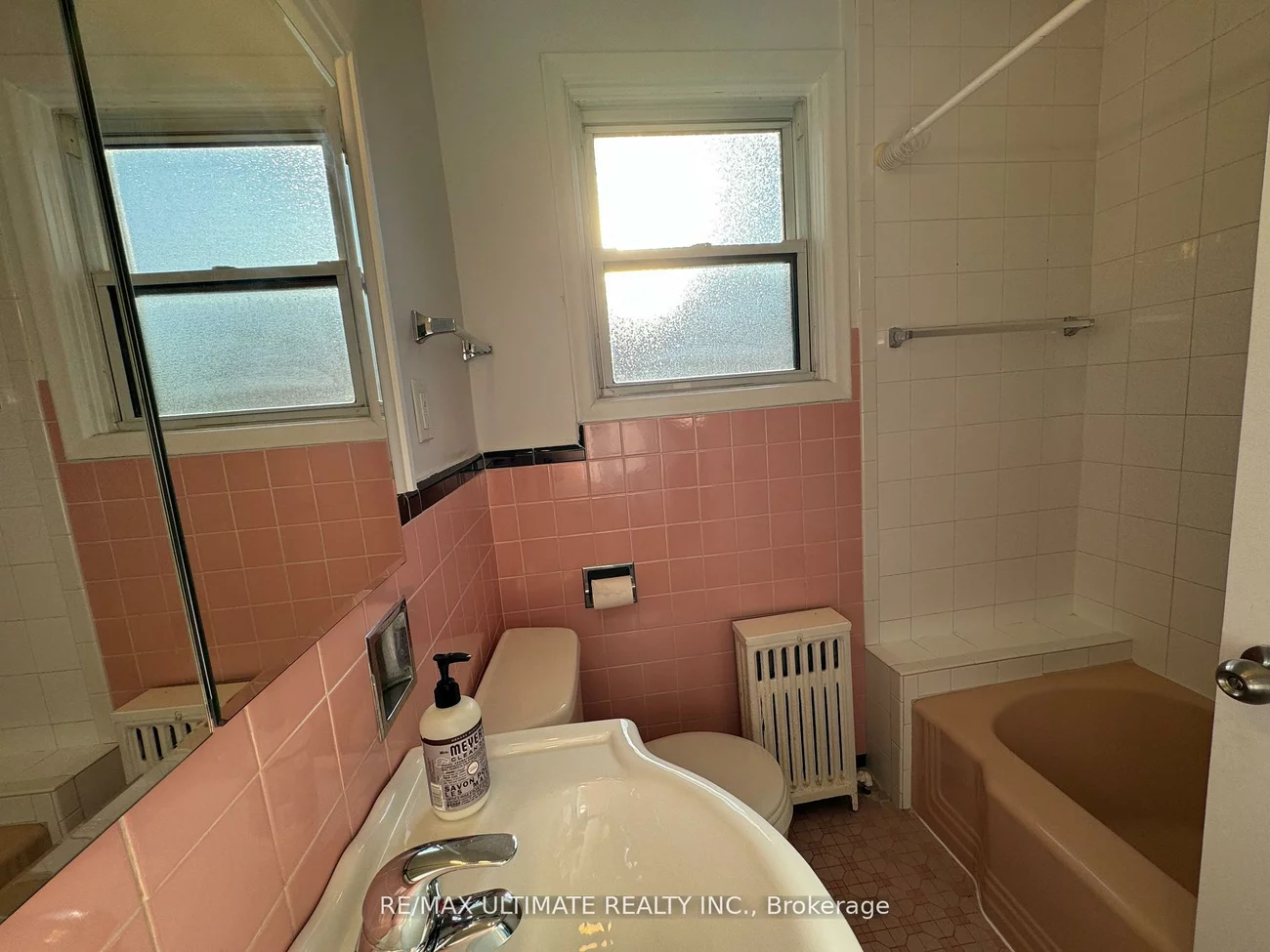 468, Ridelle, Briar Hill-Belgravia, Toronto