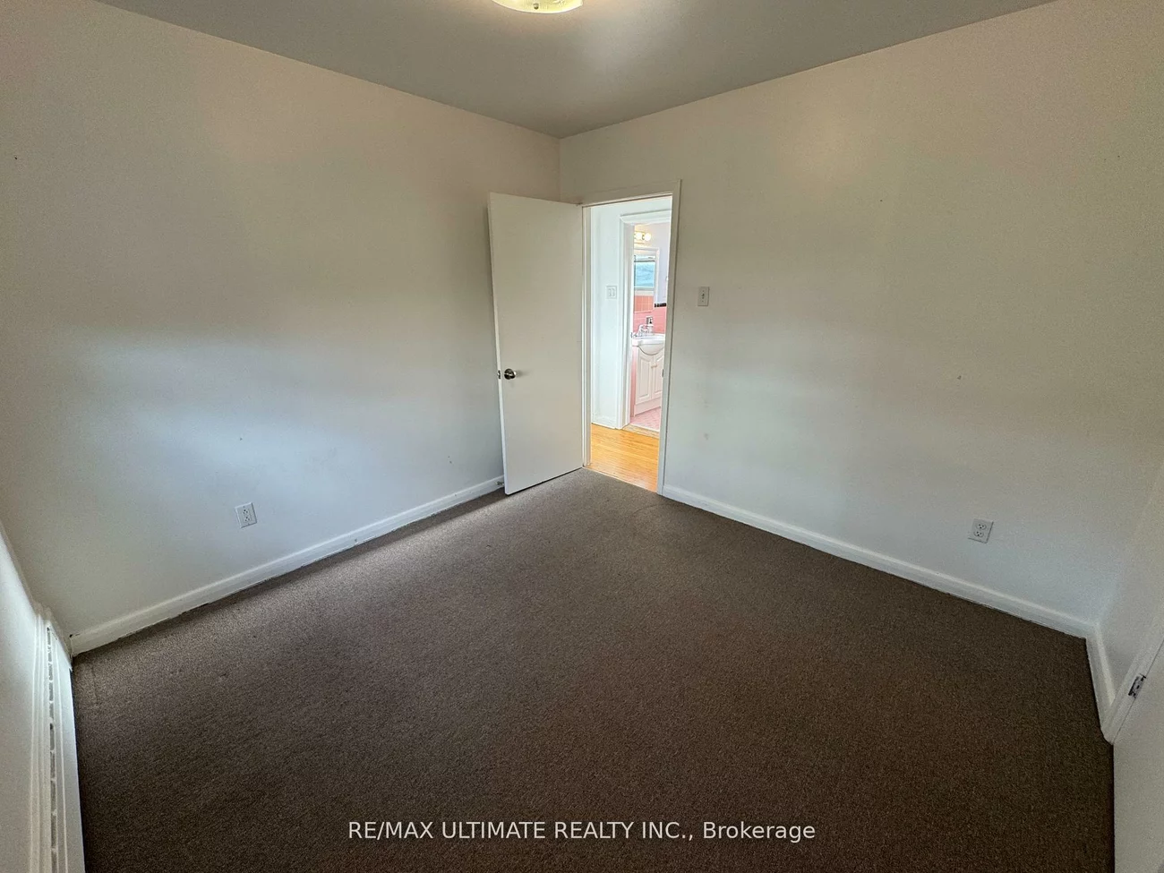 468, Ridelle, Briar Hill-Belgravia, Toronto