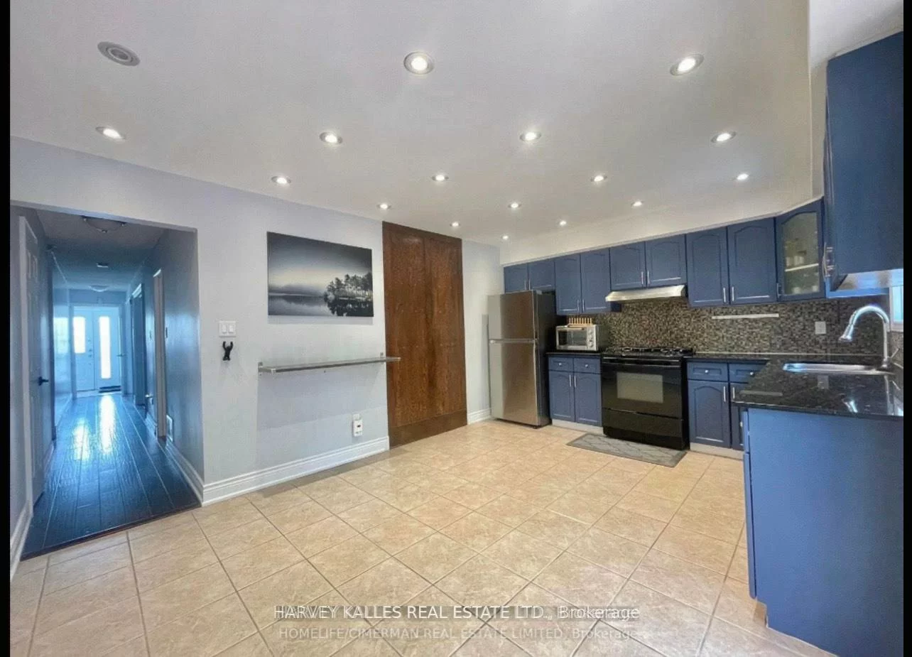 394, Caledonia, Caledonia-Fairbank, Toronto