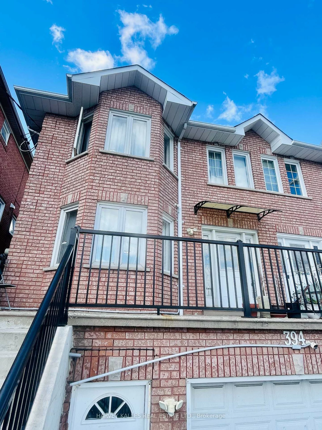 394, Caledonia, Caledonia-Fairbank, Toronto