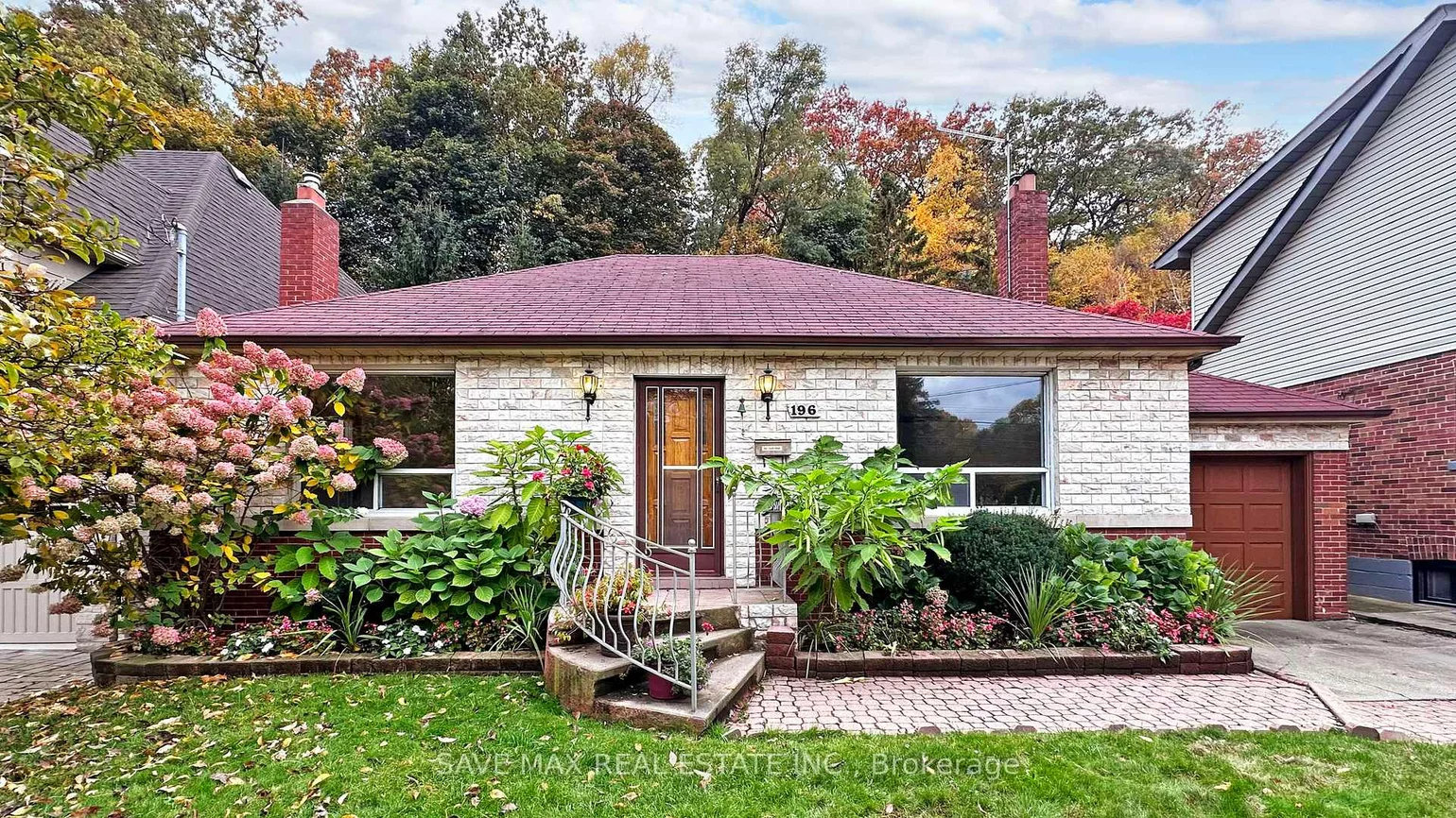 196, South Kingsway, High Park-Swansea, Toronto