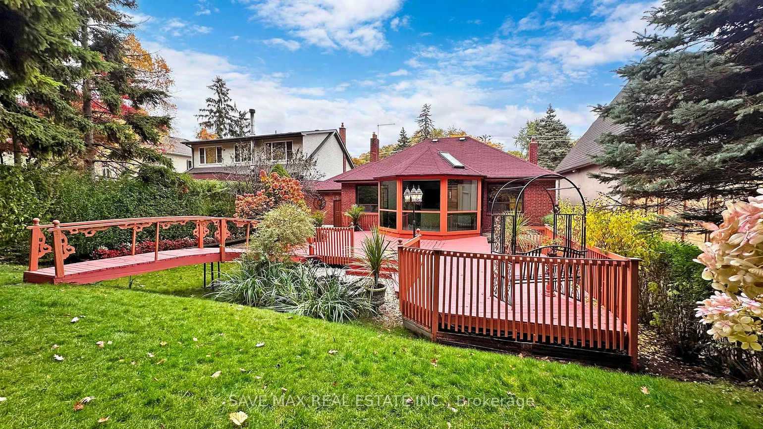 196, South Kingsway, High Park-Swansea, Toronto