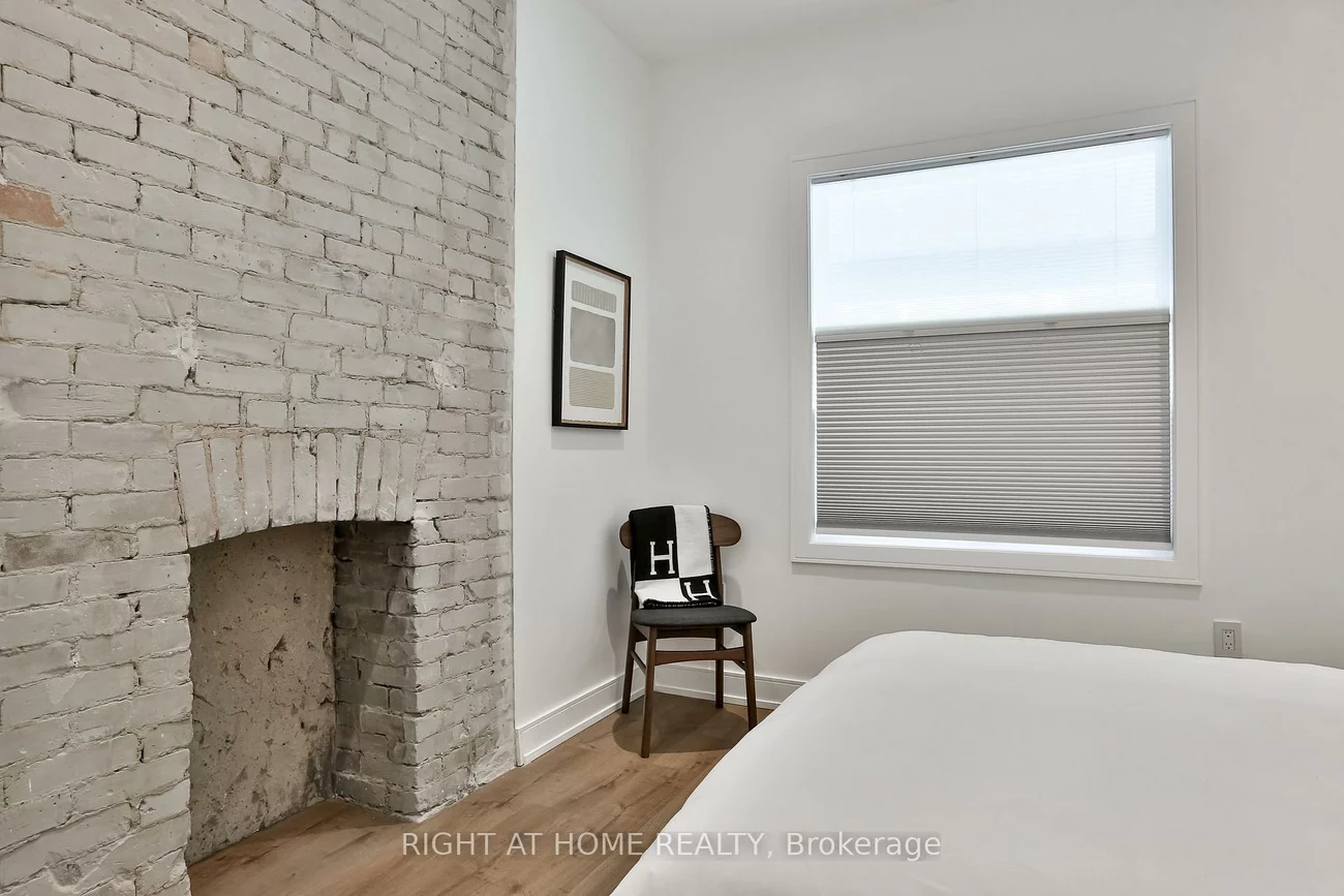 1365, Lansdowne, Corso Italia-Davenport, Toronto