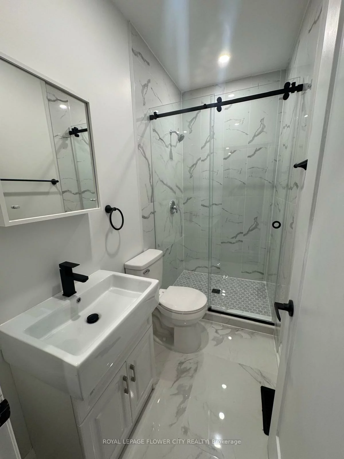 414, perth, Dovercourt-Wallace Emerson-Junction, Toronto