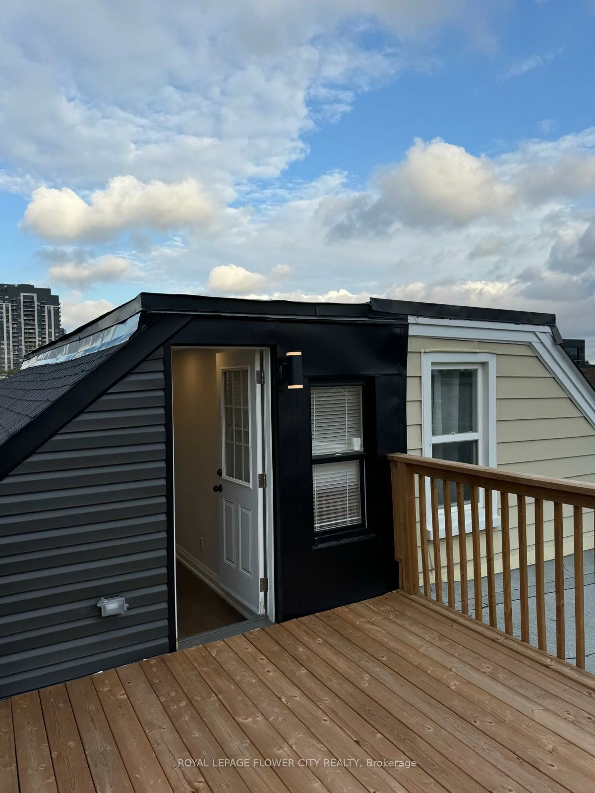 414, perth, Dovercourt-Wallace Emerson-Junction, Toronto