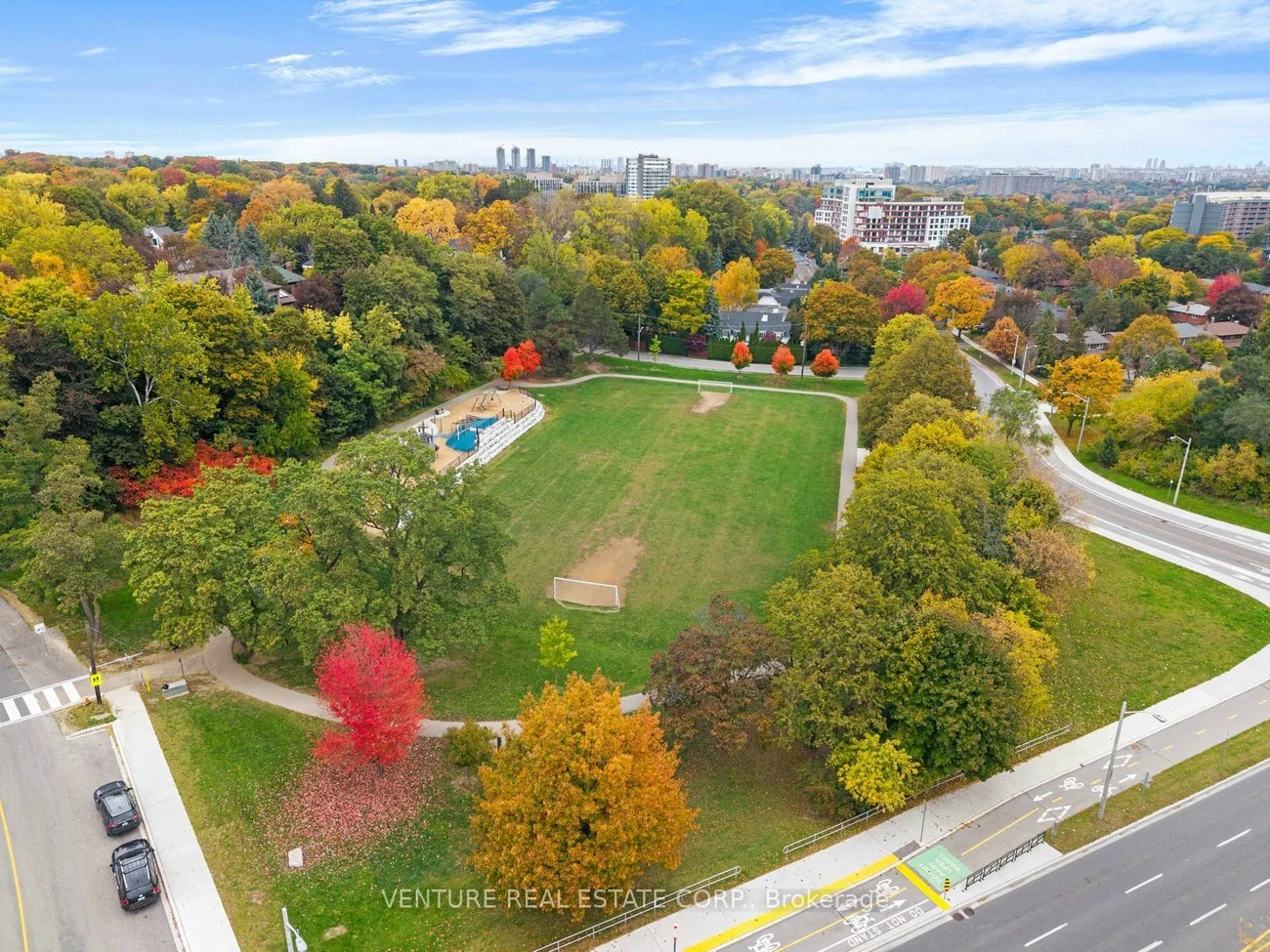 4617, Dundas, Kingsway South, Toronto