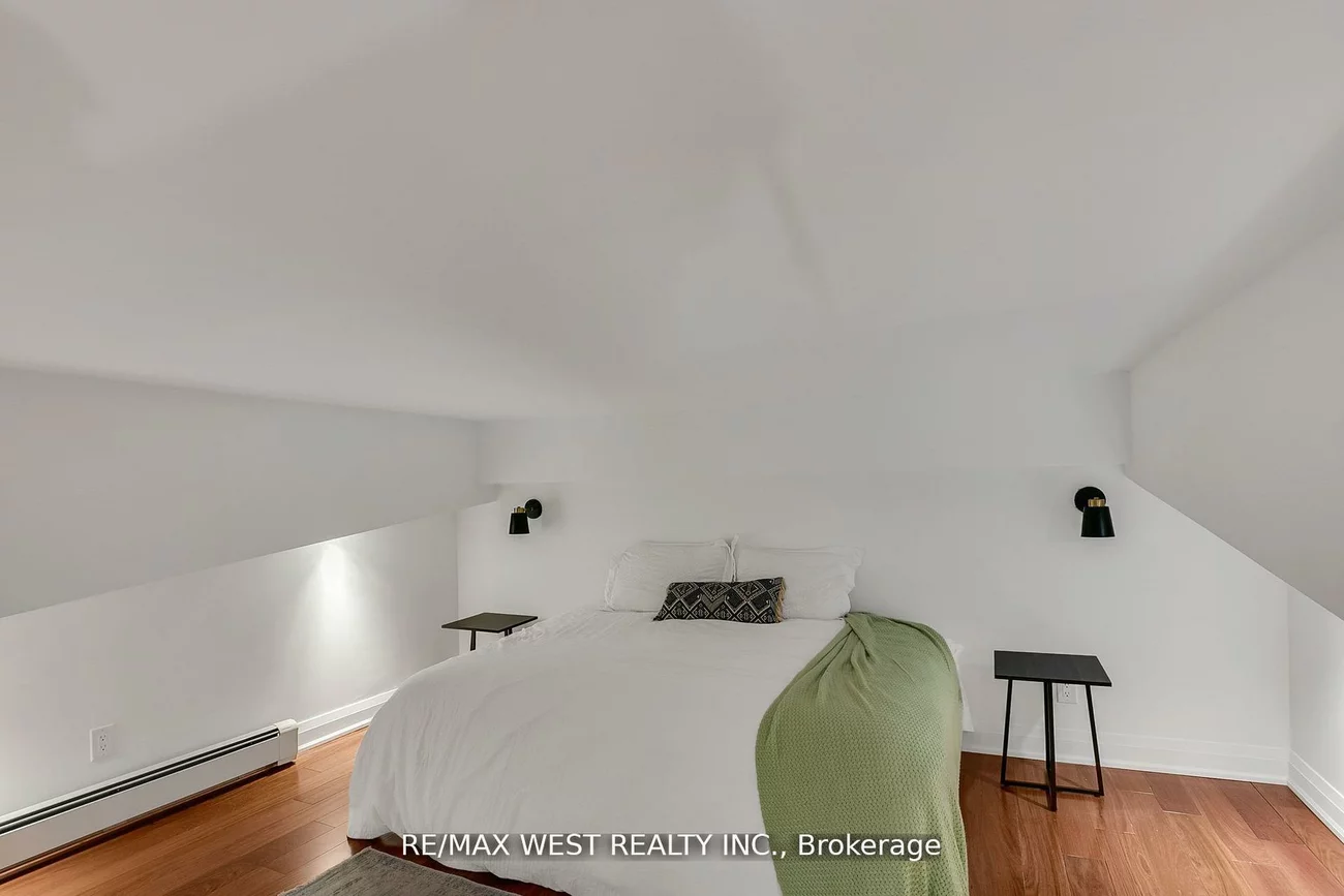 414, Clendenan, Junction Area, Toronto