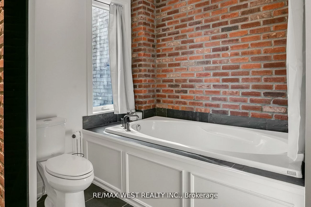 414, Clendenan, Junction Area, Toronto