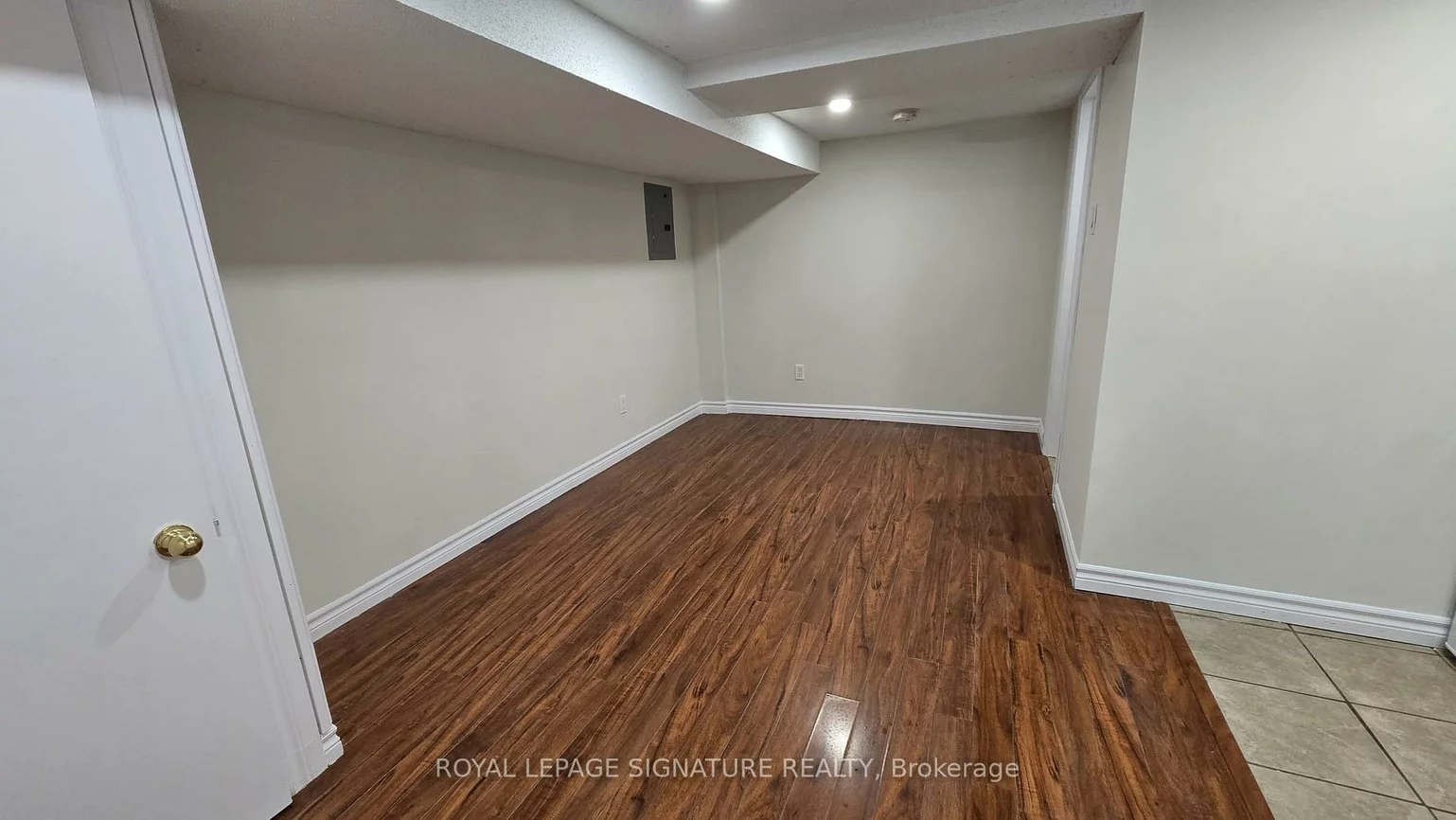 3661, Lakeshore, Long Branch, Toronto