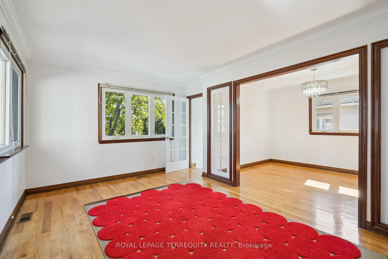 664, Scarlett, Humber Heights, Toronto