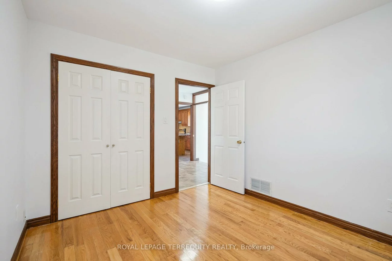 664, Scarlett, Humber Heights, Toronto