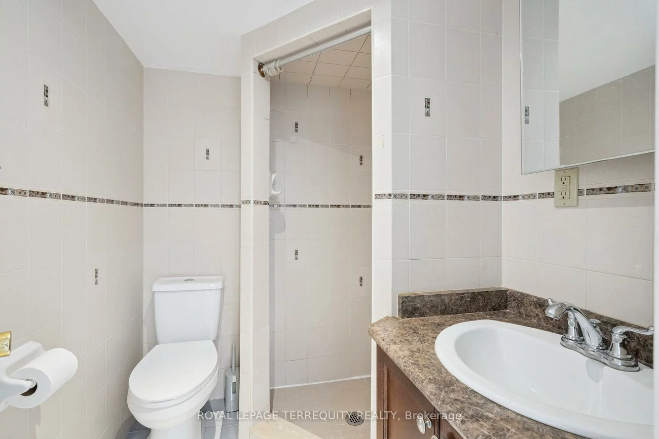 664, Scarlett, Humber Heights, Toronto