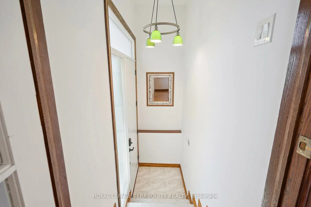 664, Scarlett, Humber Heights, Toronto