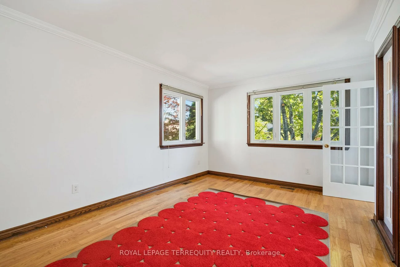 664, Scarlett, Humber Heights, Toronto