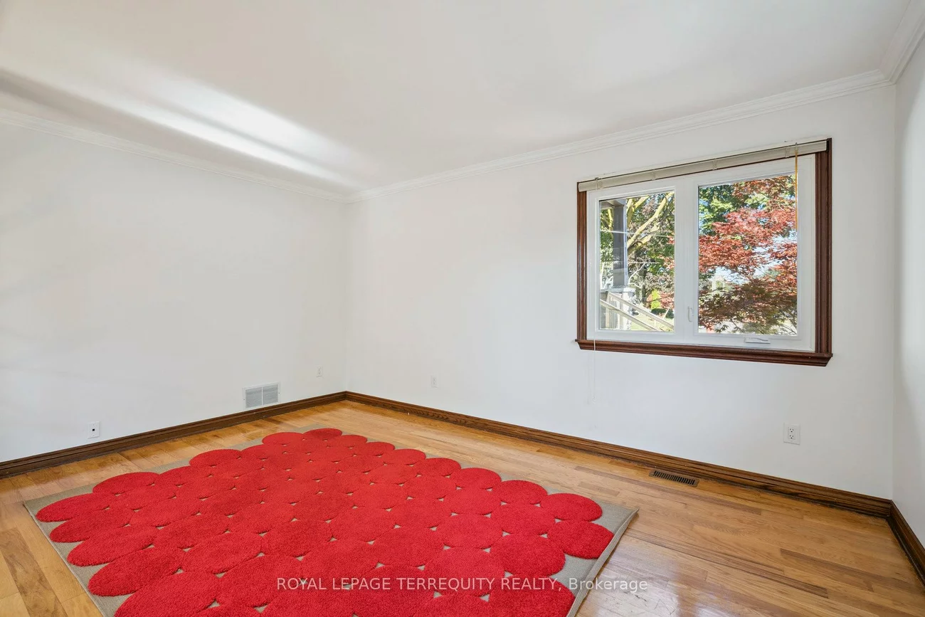 664, Scarlett, Humber Heights, Toronto