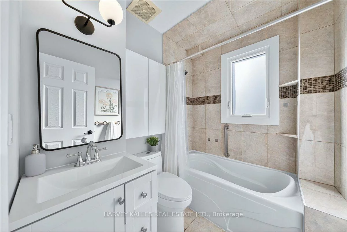 338, Bartlett, Dovercourt-Wallace Emerson-Junction, Toronto