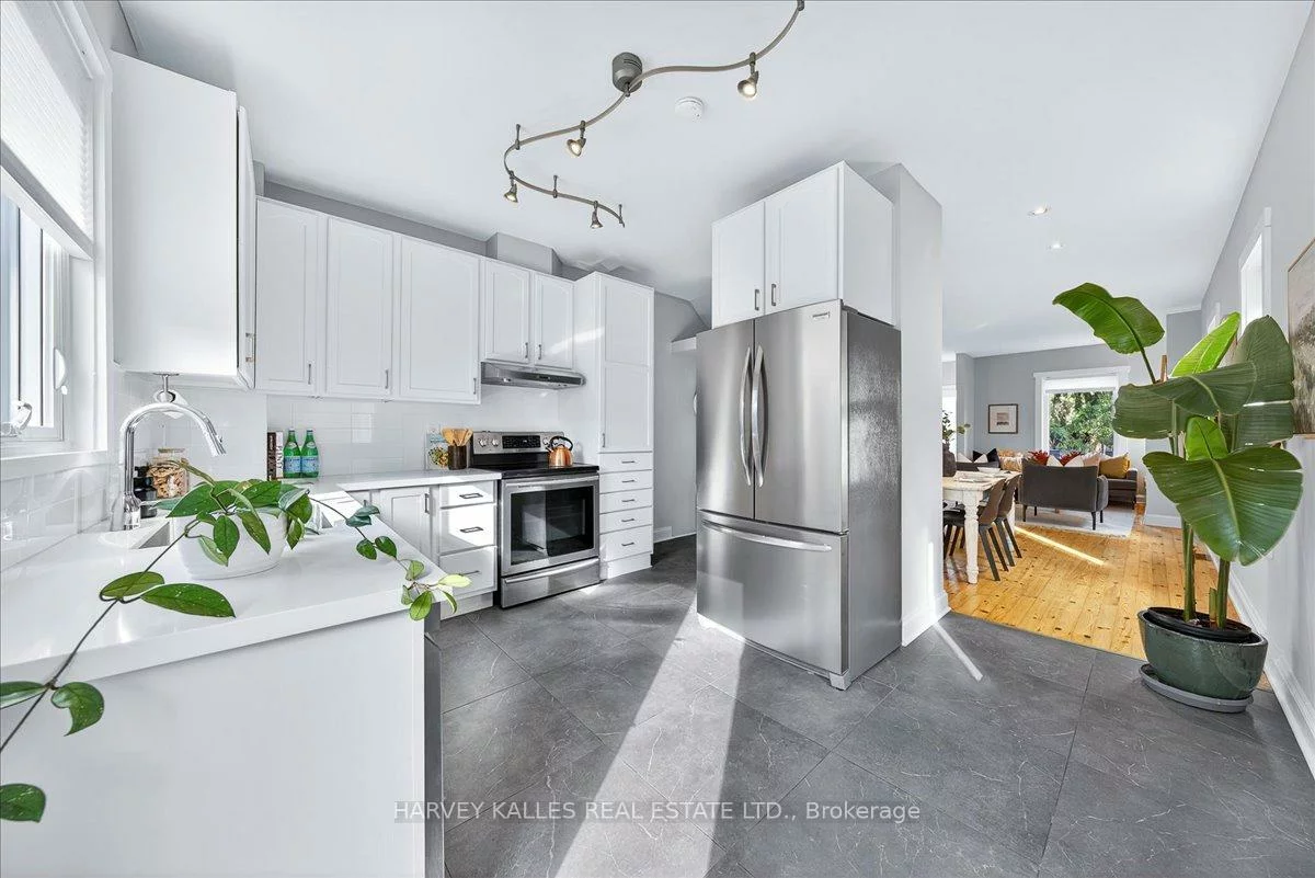 338, Bartlett, Dovercourt-Wallace Emerson-Junction, Toronto