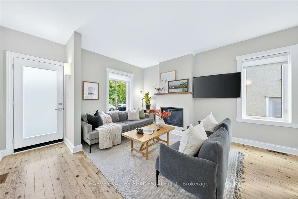 338, Bartlett, Dovercourt-Wallace Emerson-Junction, Toronto