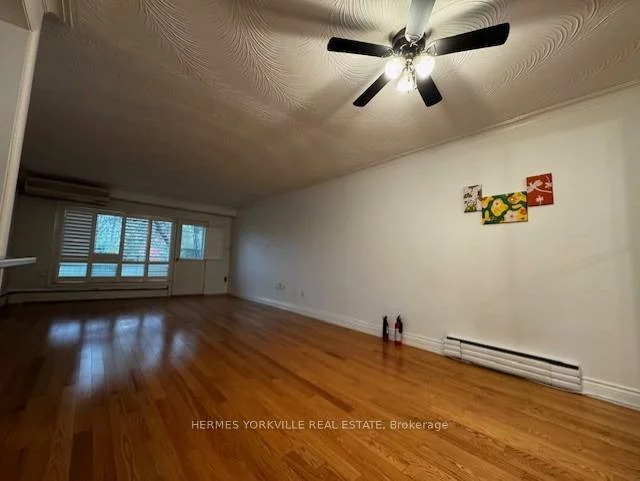 20, Elway, Yorkdale-Glen Park, Toronto