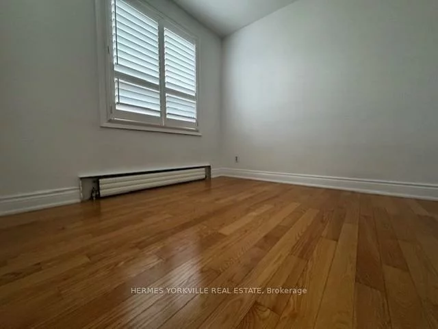 20, Elway, Yorkdale-Glen Park, Toronto