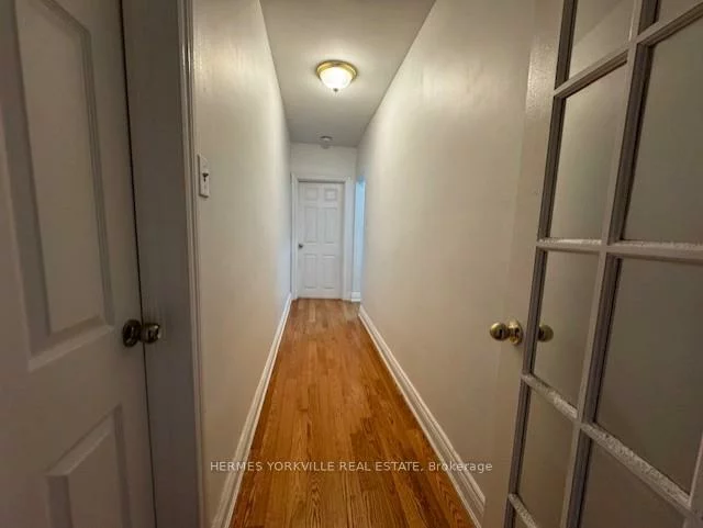 20, Elway, Yorkdale-Glen Park, Toronto