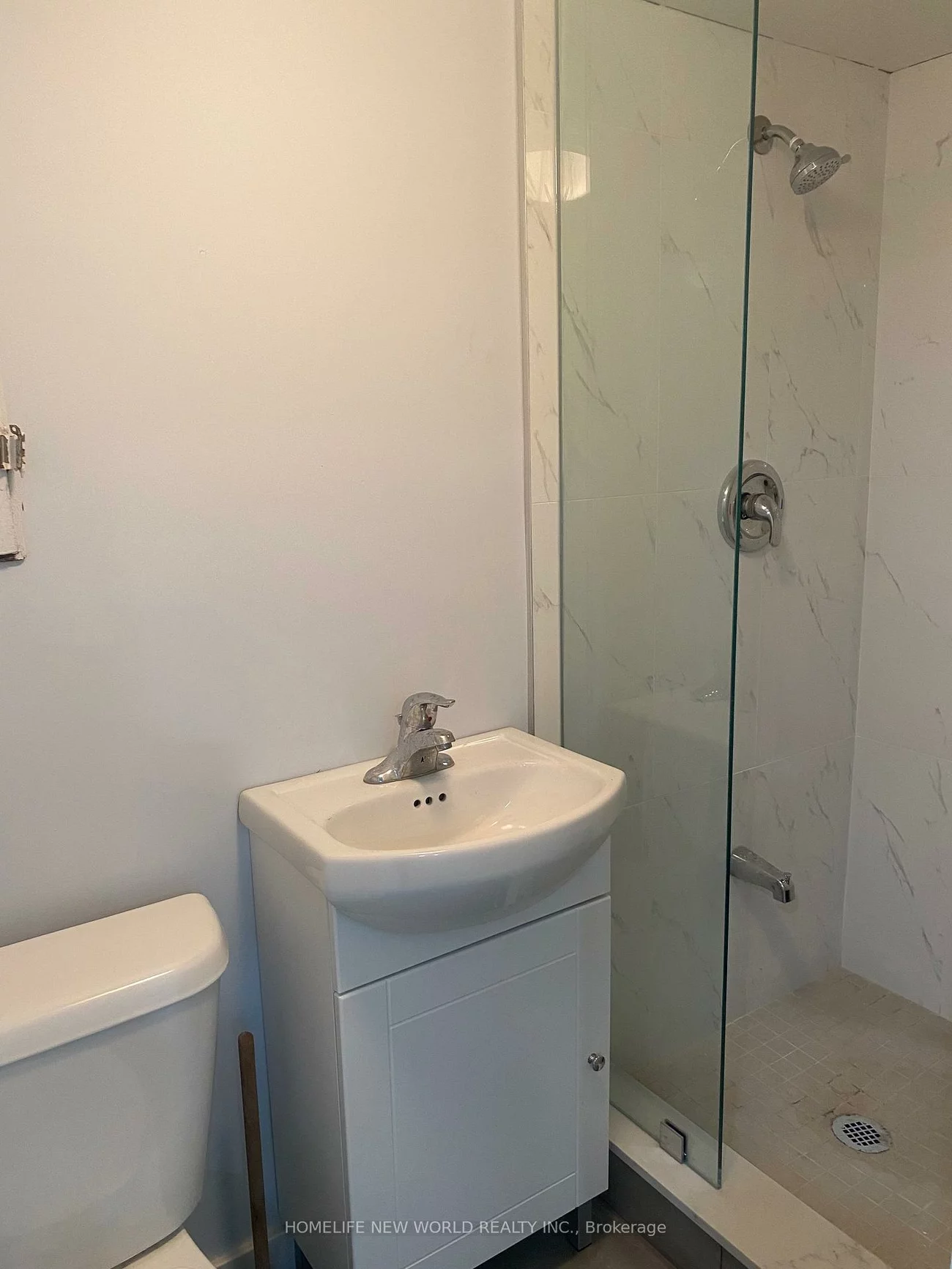 312, Whitmore B2, Briar Hill-Belgravia, Toronto