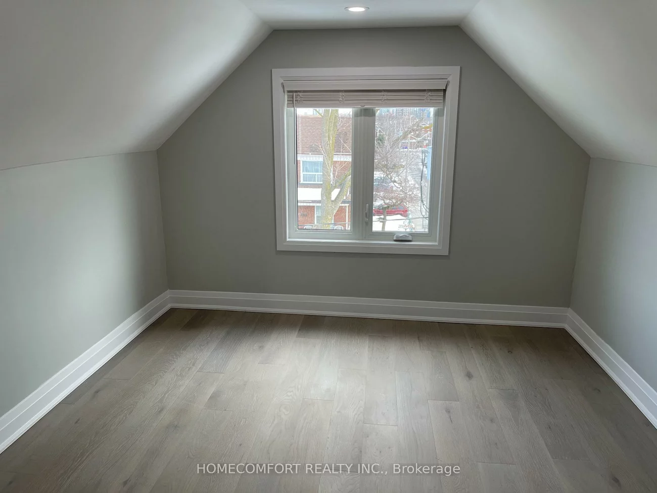 20, St Clair, Corso Italia-Davenport, Toronto