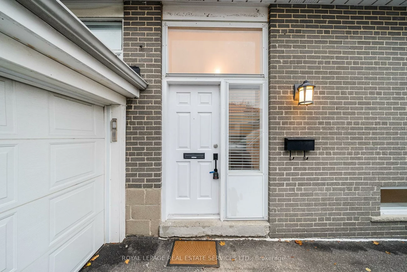 39, Rangoon, Eringate-Centennial-West Deane, Toronto
