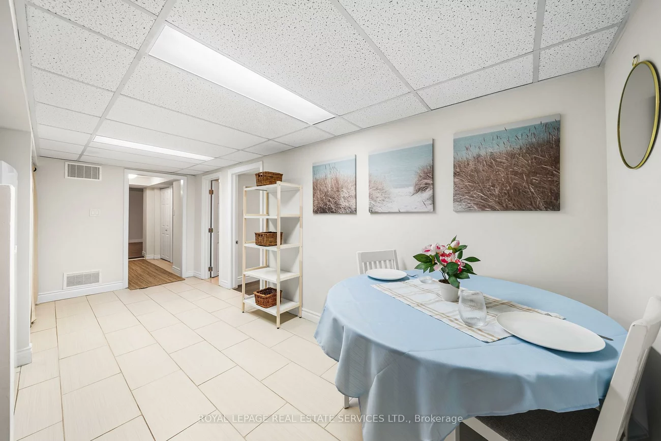 39, Rangoon, Eringate-Centennial-West Deane, Toronto