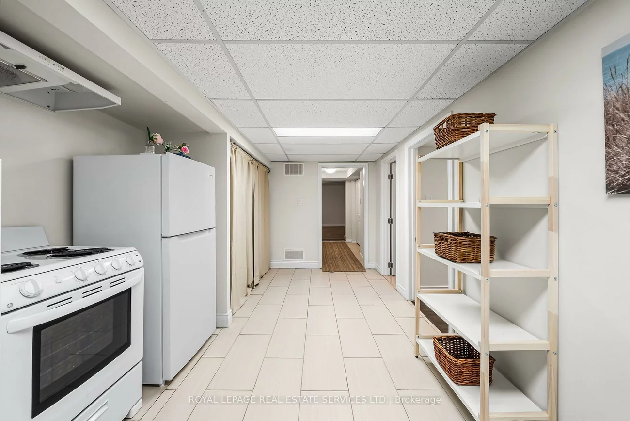 39, Rangoon, Eringate-Centennial-West Deane, Toronto