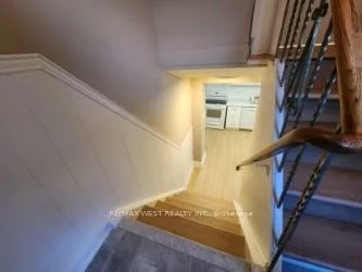 44, Landron, Willowridge-Martingrove-Richview, Toronto