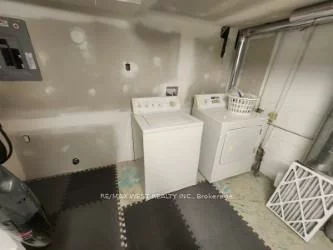 44, Landron, Willowridge-Martingrove-Richview, Toronto