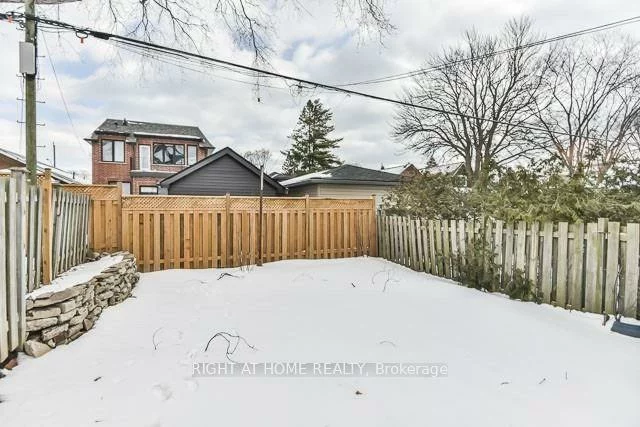 41, Sixth, New Toronto, Toronto