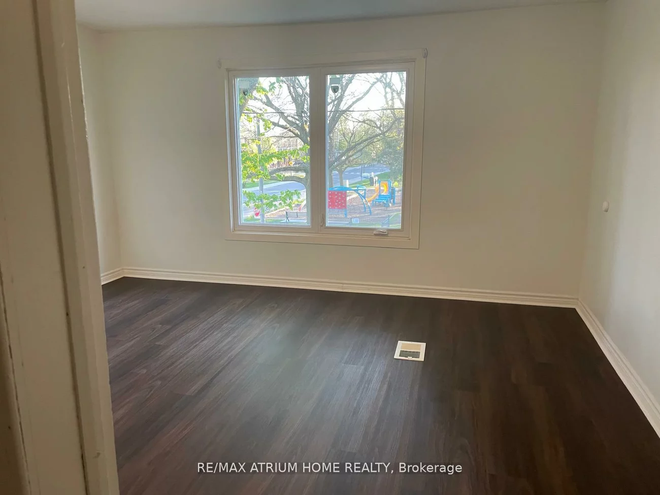 19, Laughton, Weston-Pellam Park, Toronto