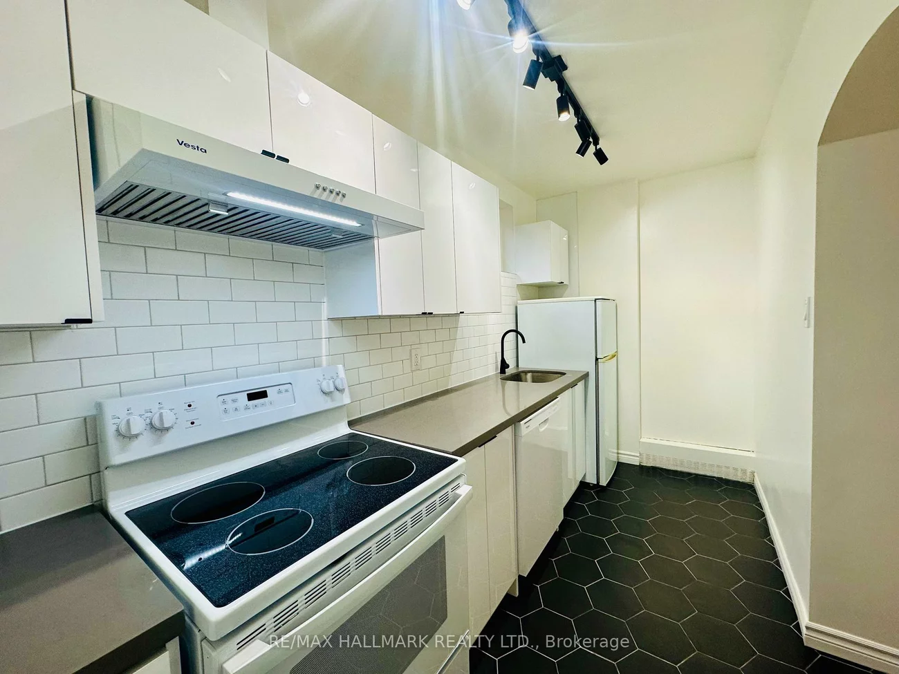 5, High Park, High Park-Swansea, Toronto