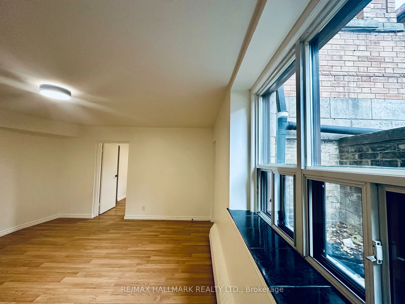 5, High Park, High Park-Swansea, Toronto