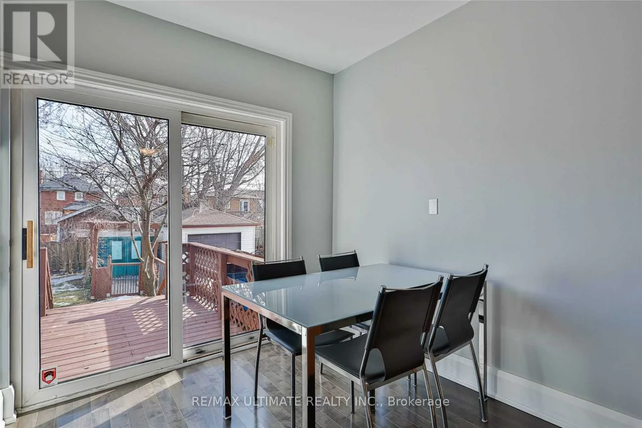 49, Fourth, Mimico, Toronto