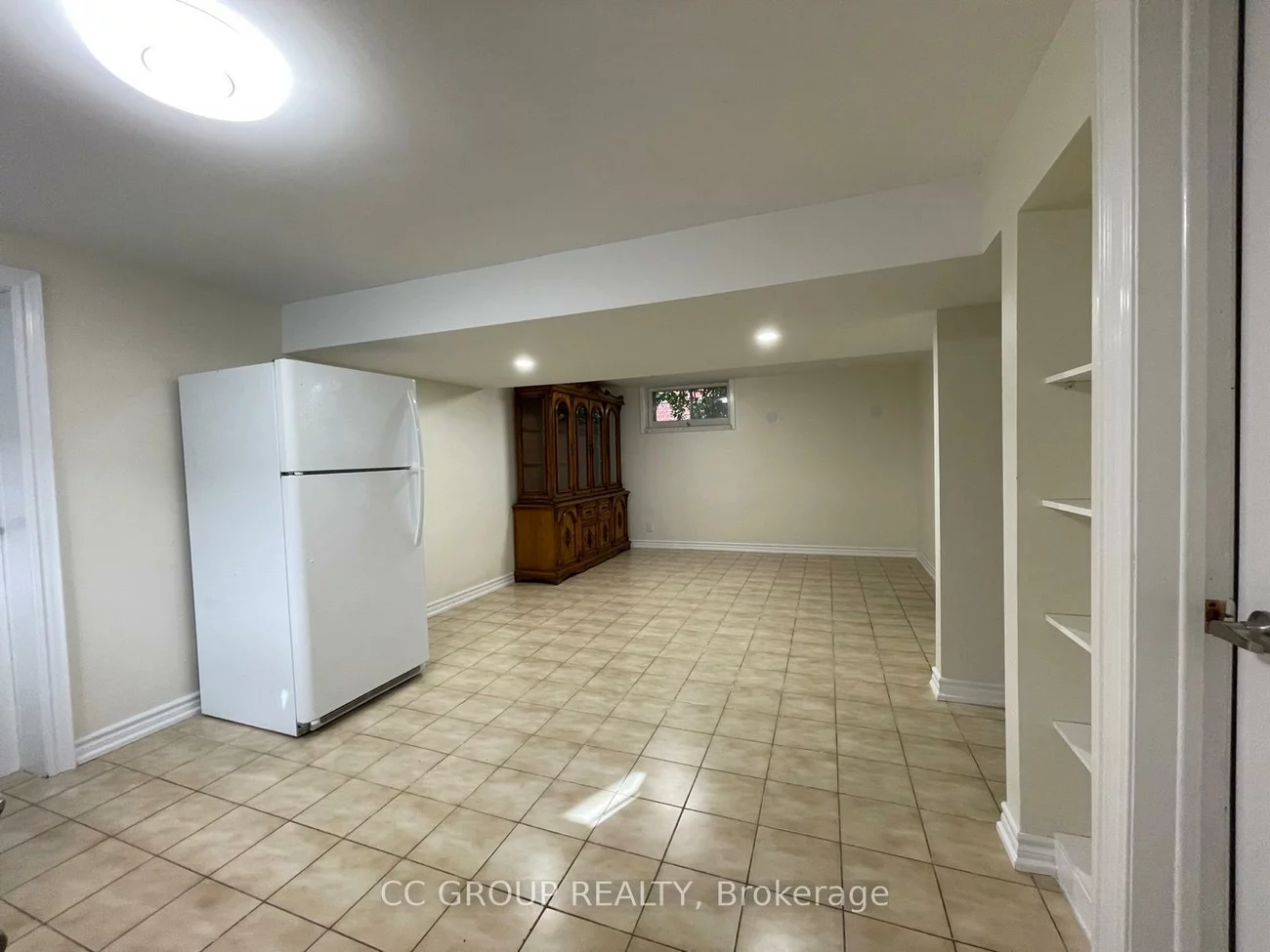 384, Maple Leaf, Maple Leaf, Toronto