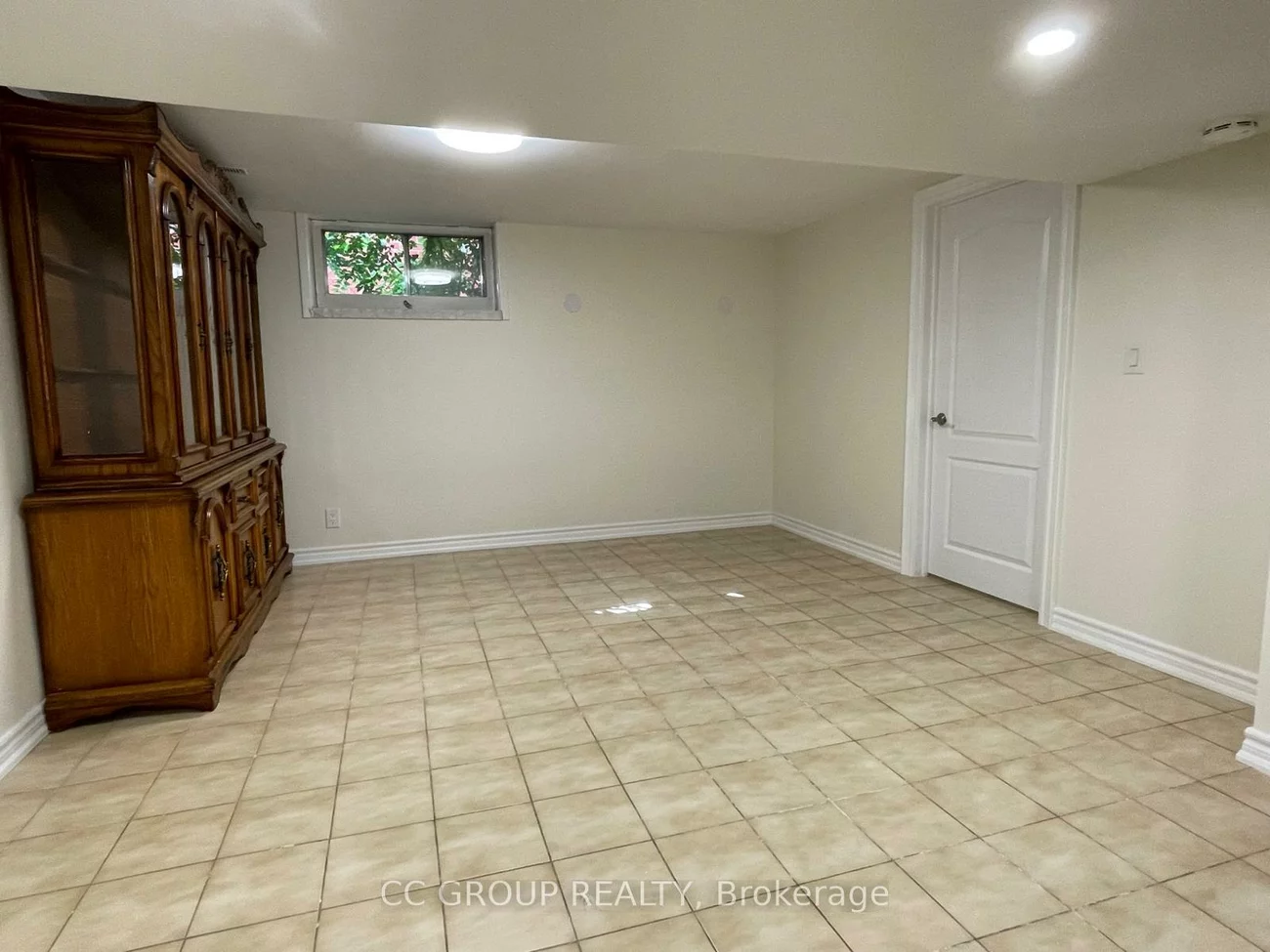 384, Maple Leaf, Maple Leaf, Toronto