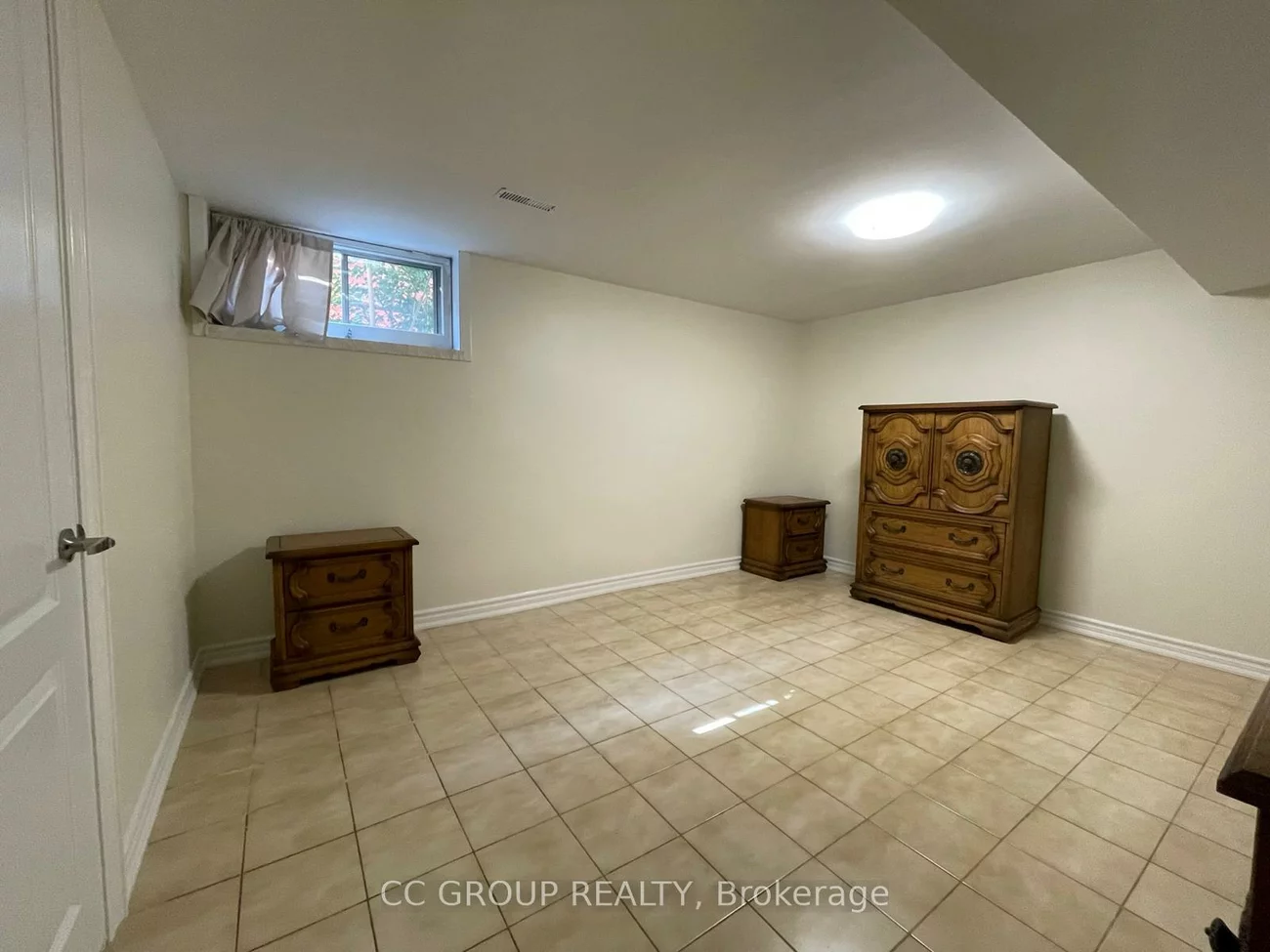 384, Maple Leaf, Maple Leaf, Toronto