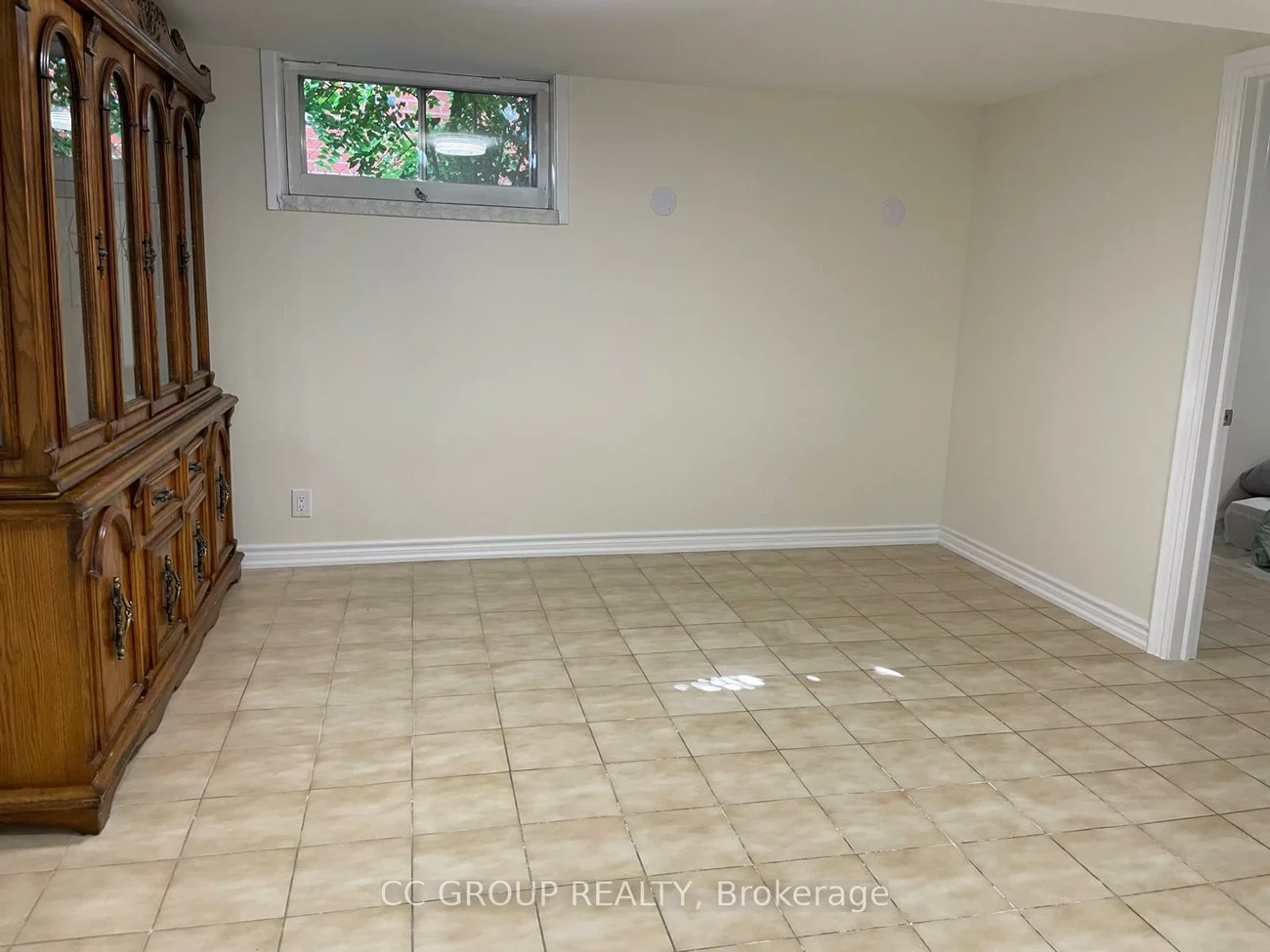 384, Maple Leaf, Maple Leaf, Toronto