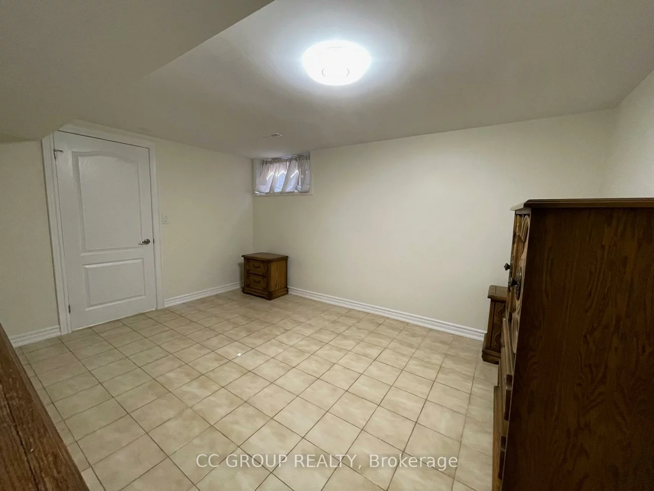 384, Maple Leaf, Maple Leaf, Toronto