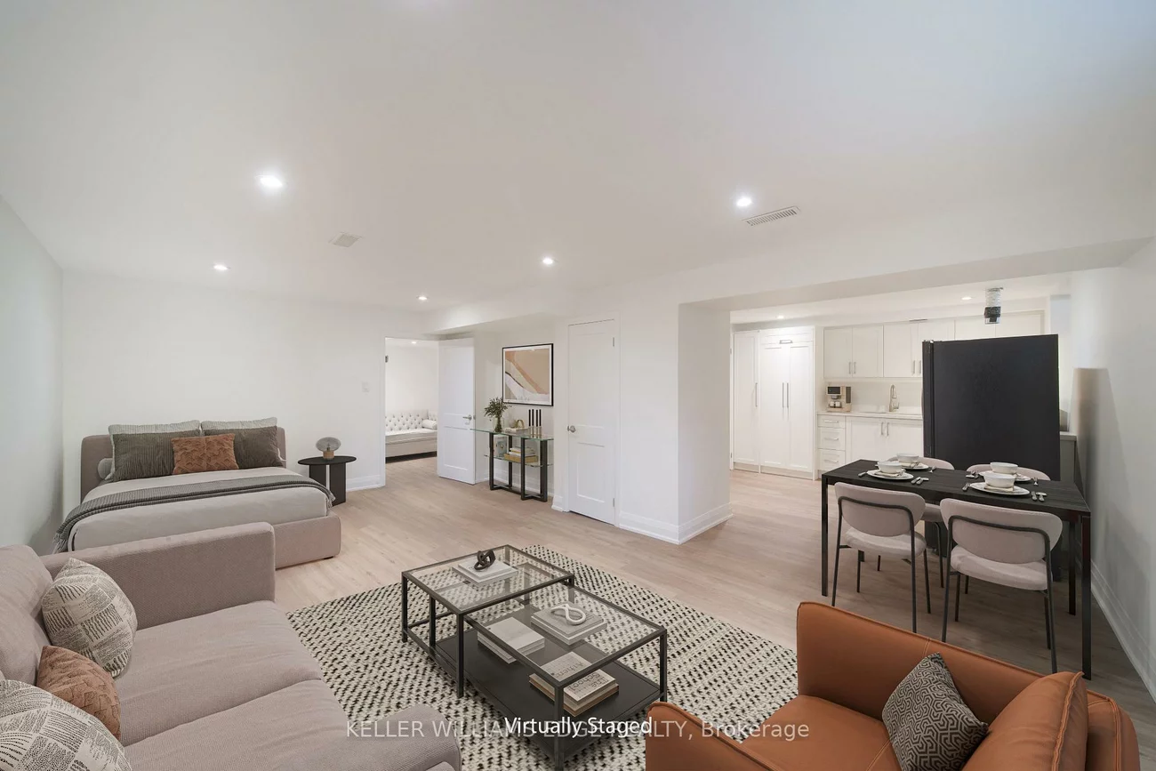 56, Burrows, Islington-City Centre West, Toronto