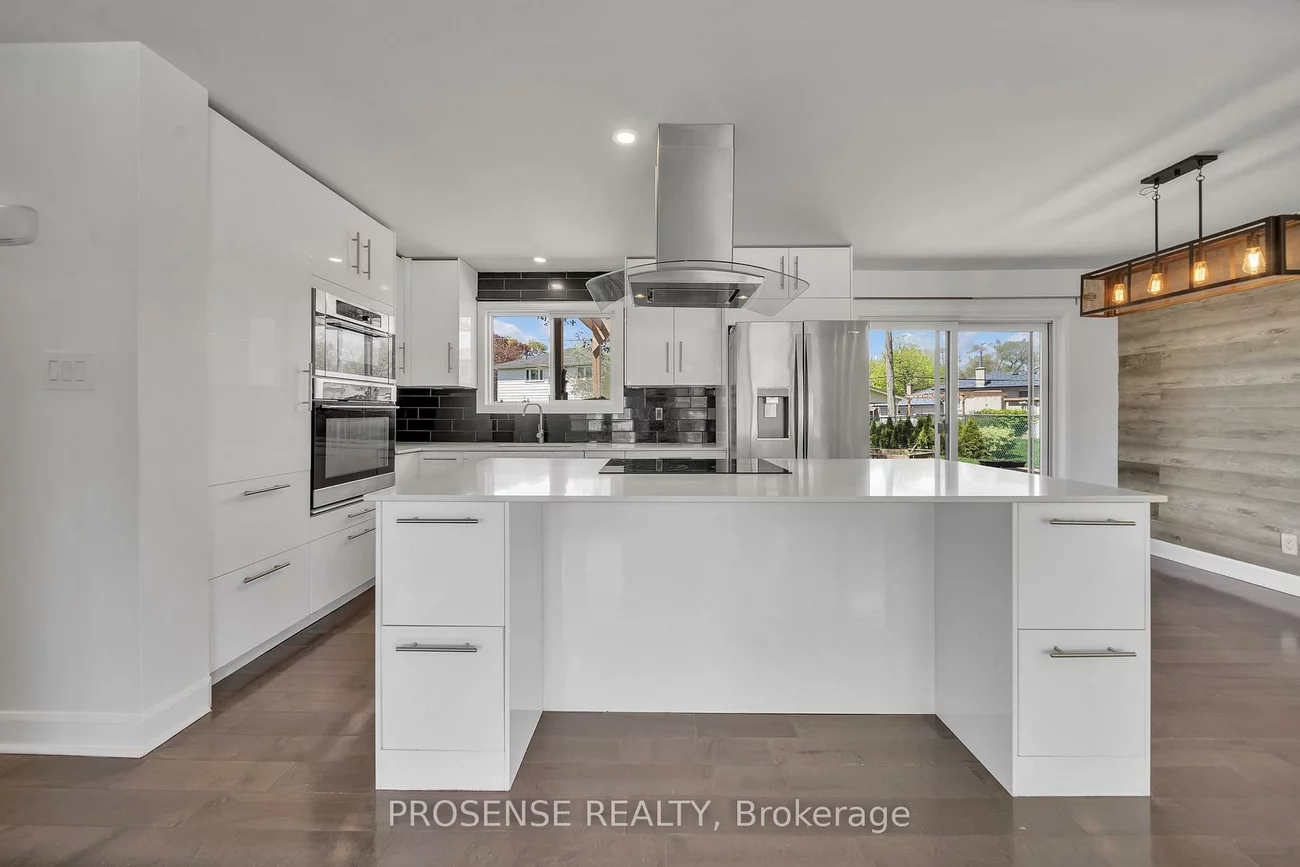 8, Vanderbrent, Willowridge-Martingrove-Richview, Toronto