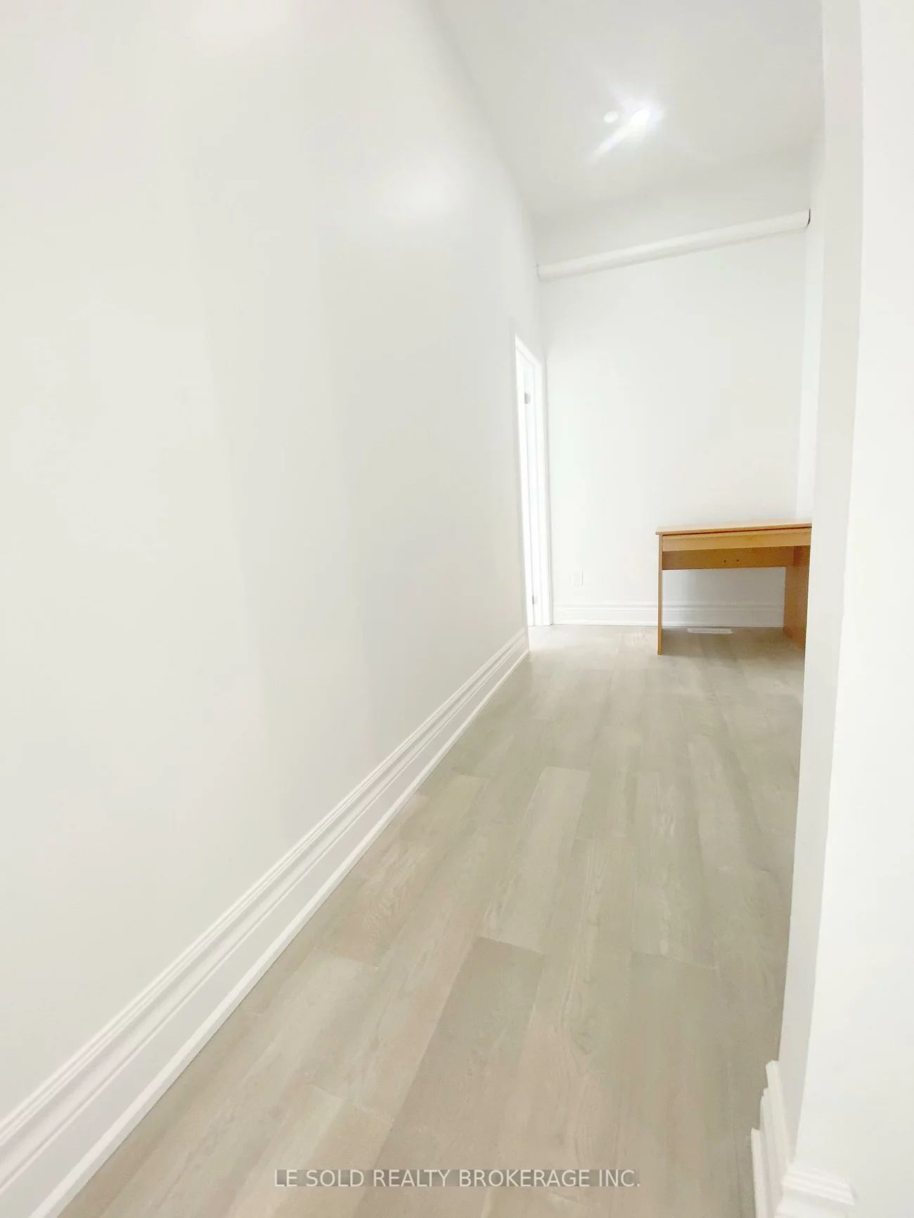 81, Hallam, Dovercourt-Wallace Emerson-Junction, Toronto