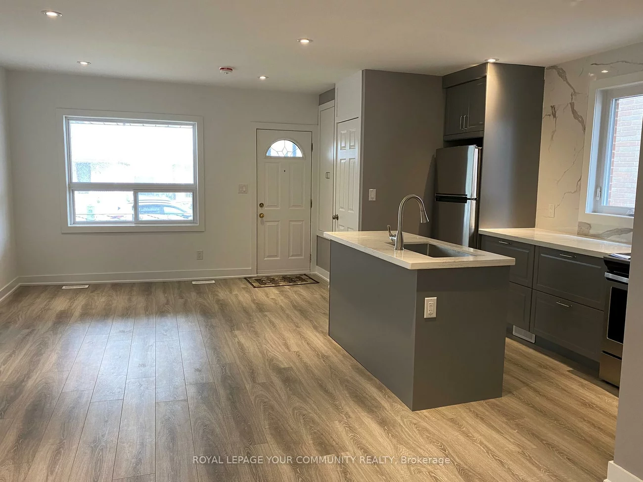 172, Times, Briar Hill-Belgravia, Toronto