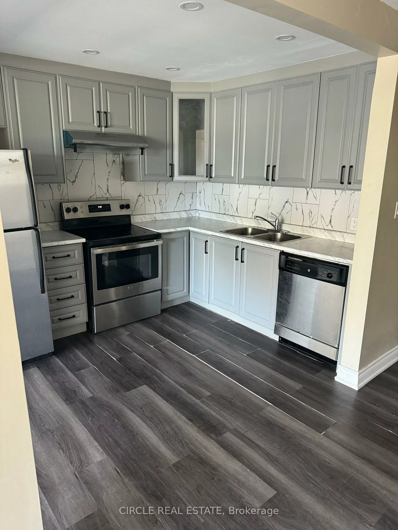 3828, Bloor, Islington-City Centre West, Toronto