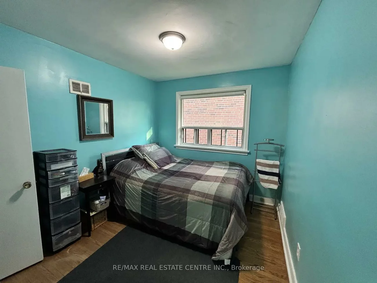 106, Botfield, Islington-City Centre West, Toronto